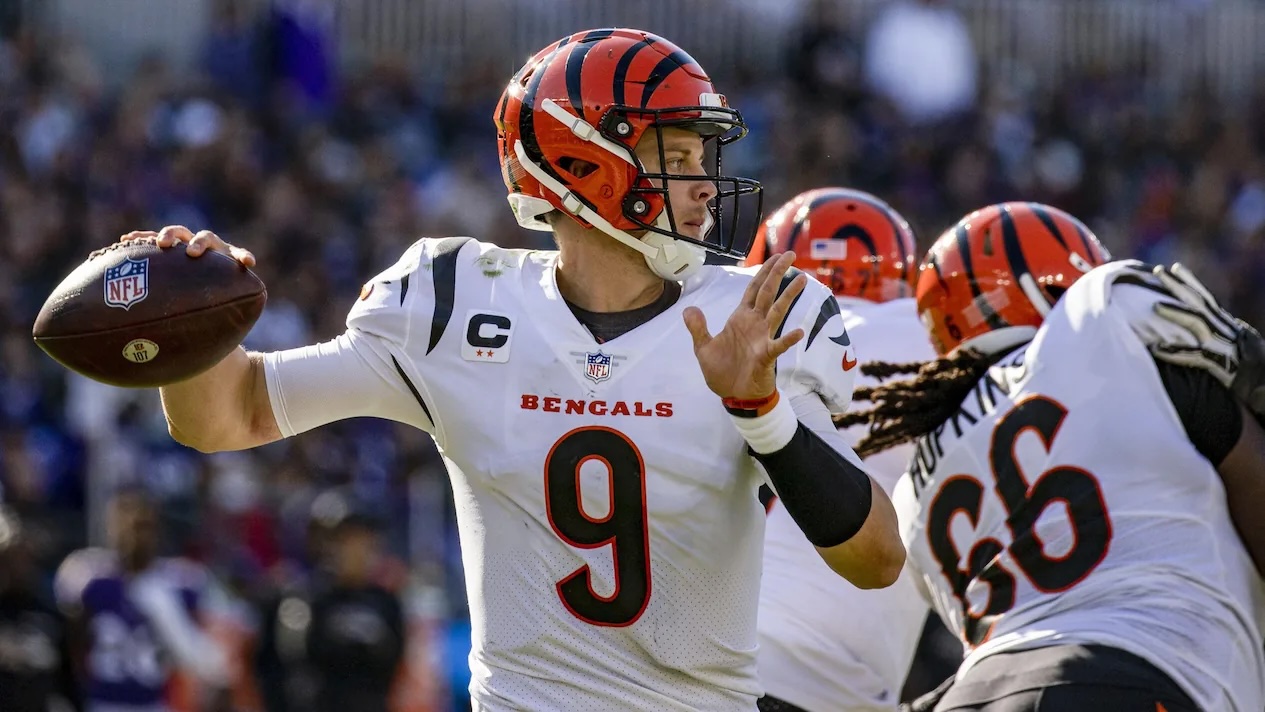 Joe Burrow playing QB for the Bengals.