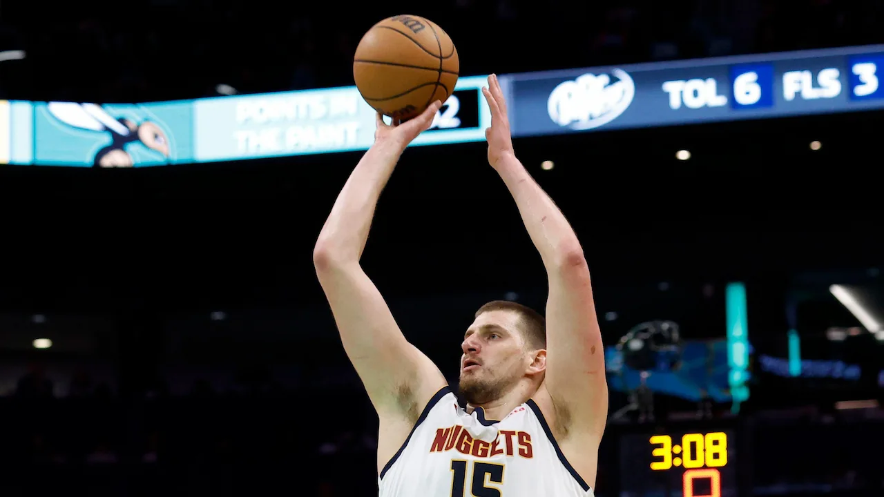 Nikola Jokic playing for the Denver Nuggets.